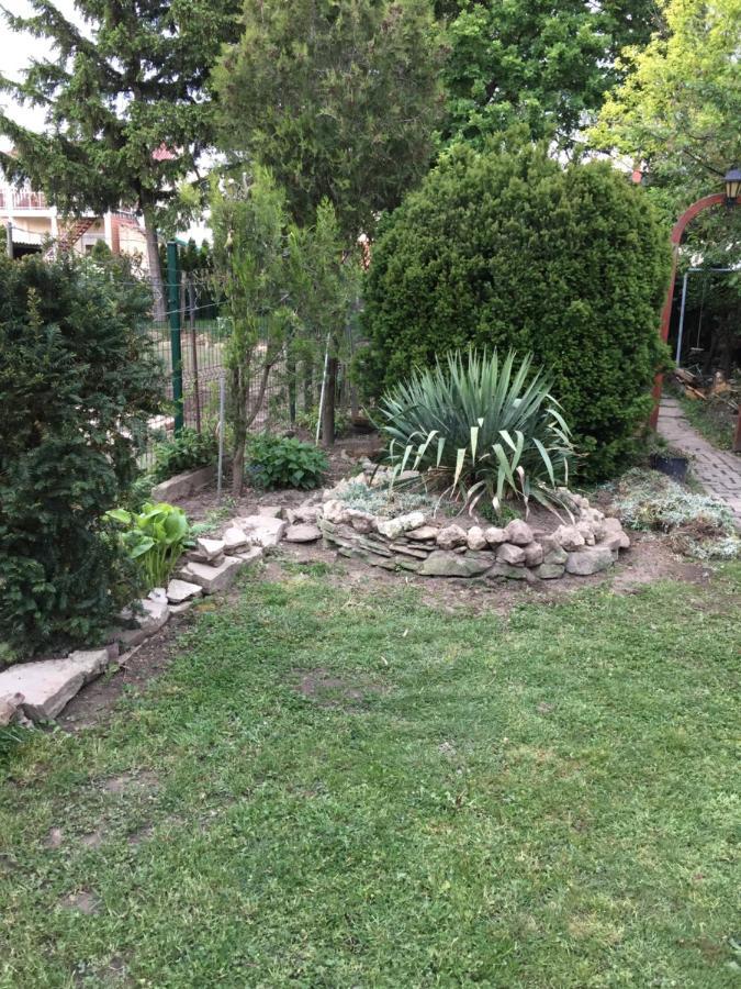 Lehel Apartman Keszthely Bagian luar foto