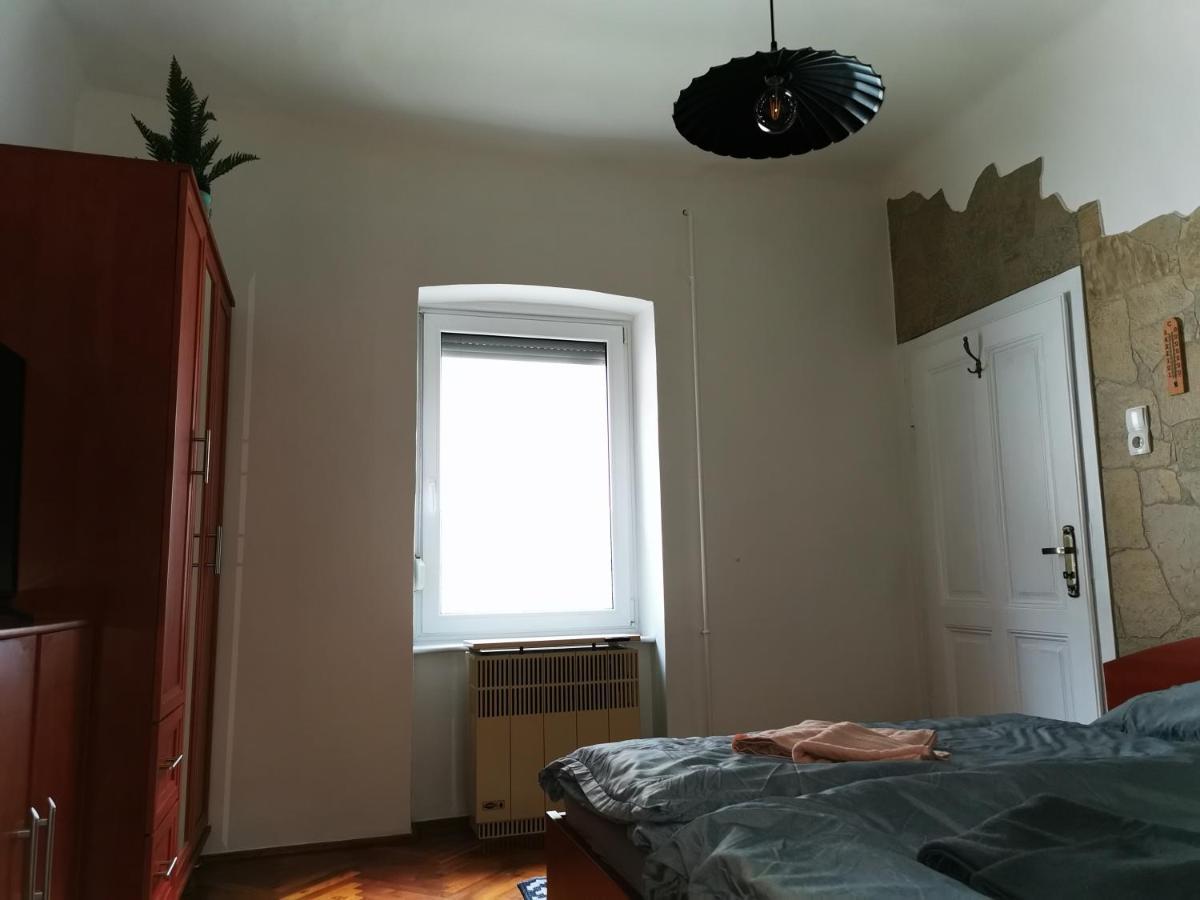 Lehel Apartman Keszthely Bagian luar foto