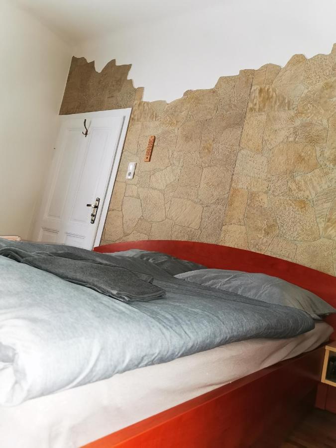 Lehel Apartman Keszthely Bagian luar foto