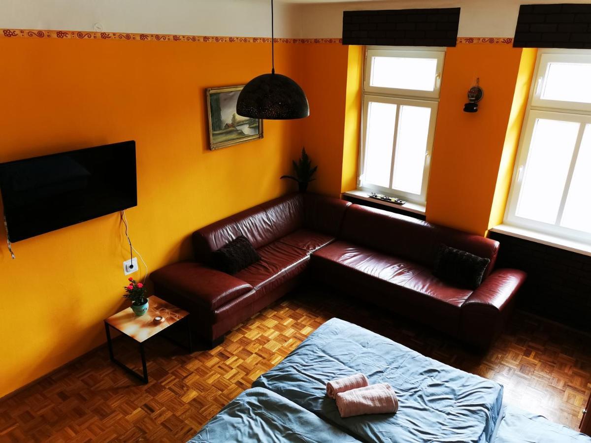 Lehel Apartman Keszthely Bagian luar foto