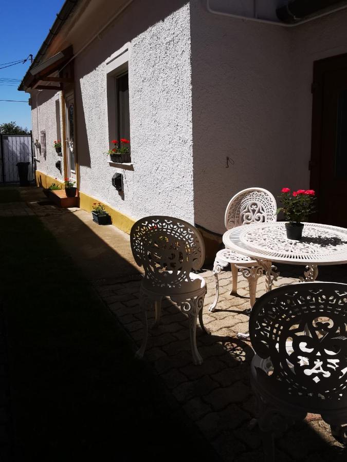 Lehel Apartman Keszthely Bagian luar foto